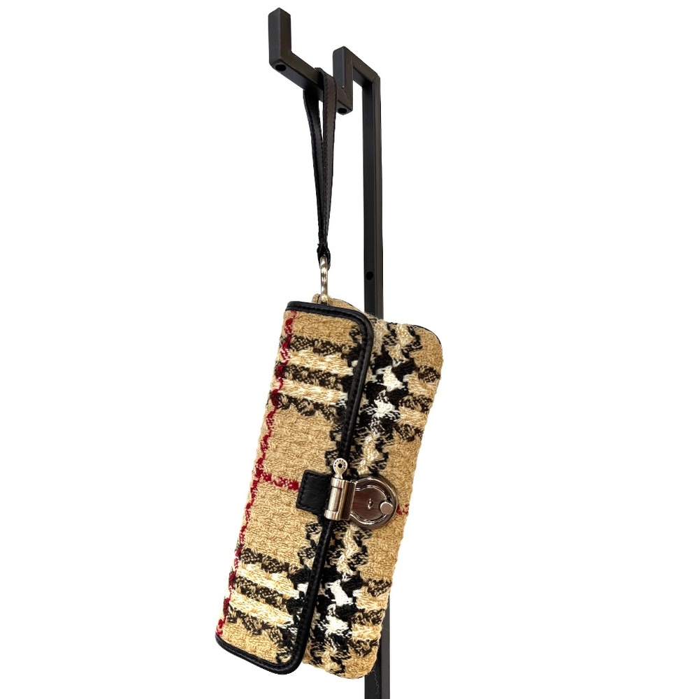 Burberry Boucle Housecheck Wristlet / Clutch - Picture 5 of 10